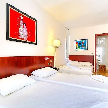 Hotel Gardenia (adults Only)